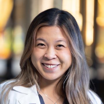 Ashley Dinh